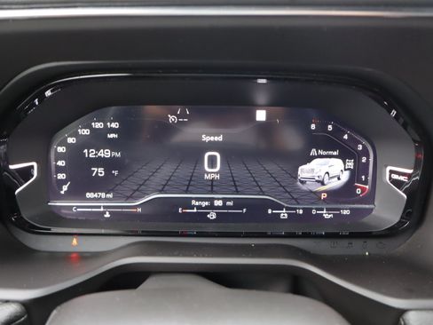 Used 2022 GMC Yukon XL Denali AWD/4WD image 27