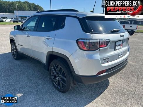 Used 2026 Jeep Compass Latitude AWD/4WD image 7