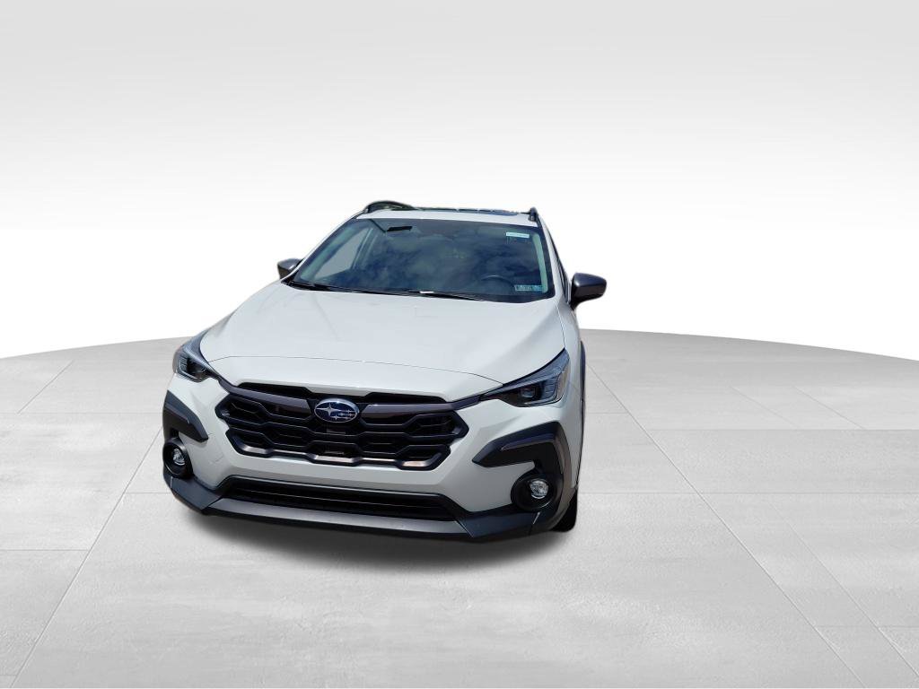 Used 2024 Subaru Crosstrek 2.5i Limited AWD/4WD image 2