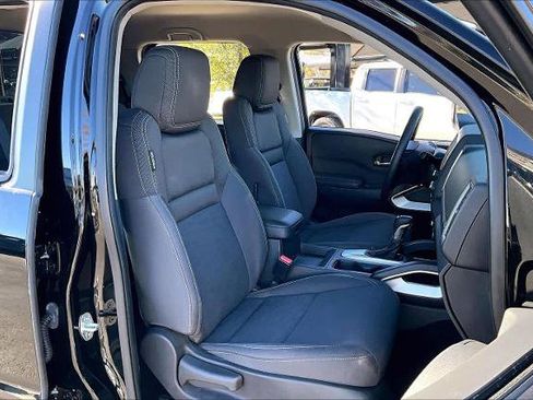 Certified 2023 Nissan Frontier SV w/ Technology Package image 8