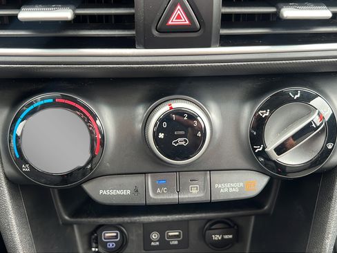 Used 2019 Hyundai Kona SE AWD/4WD image 21