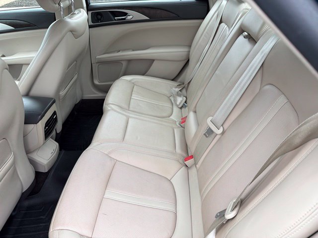 Used 2018 Lincoln MKZ Reserve FWD image 14