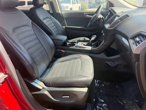 Used 2017 Ford Edge SEL w/ Equipment Group 201A AWD/4WD image 16