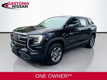 Used 2025 GMC Terrain Elevation
