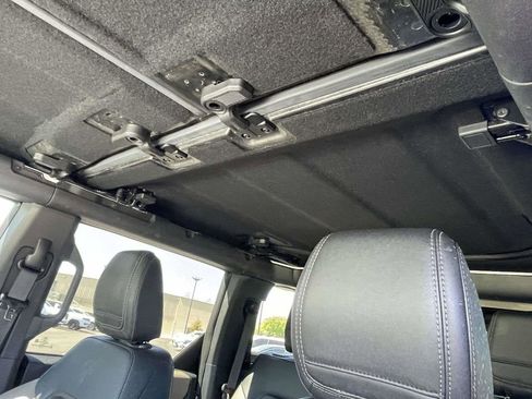 Used 2024 Ford Bronco Big Bend image 15