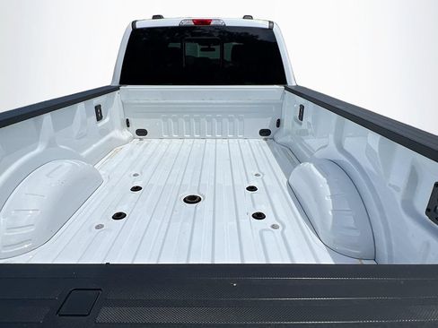 Used 2025 Ford F350 XLT AWD/4WD image 30