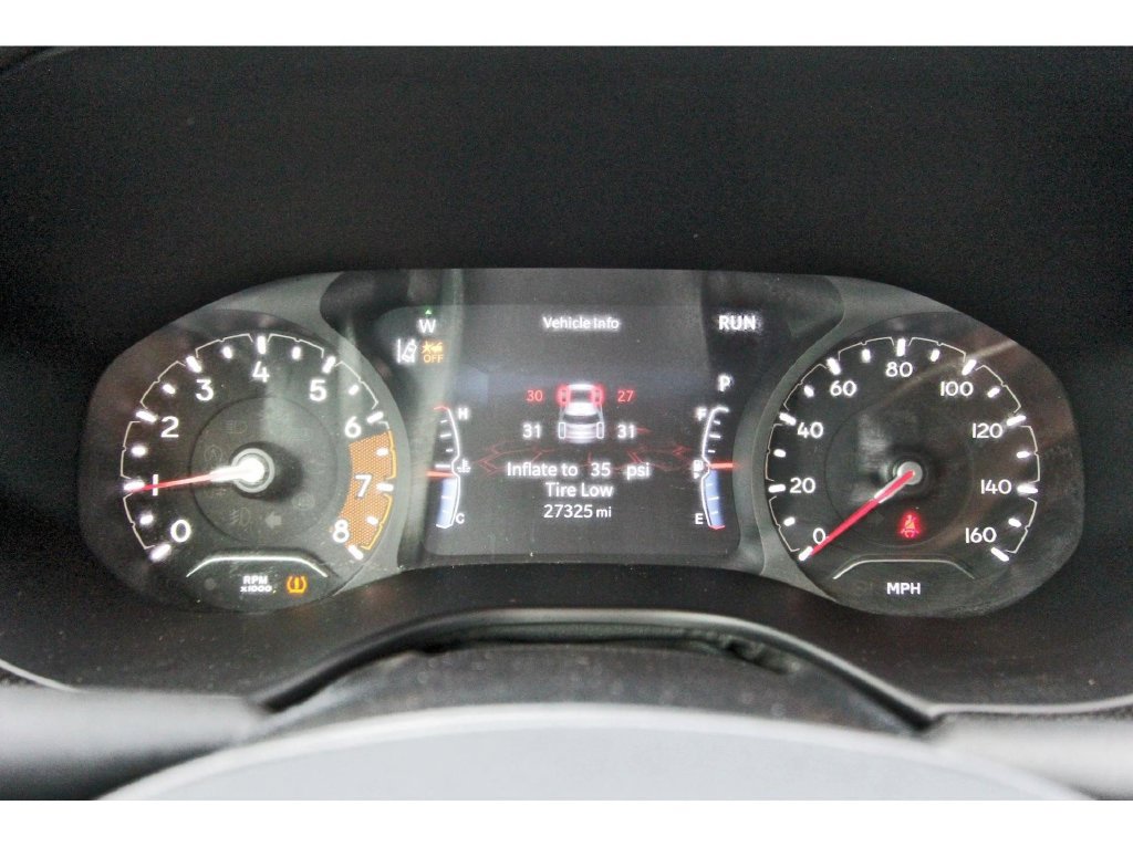 Used 2024 Jeep Compass Latitude w/ Altitude Special Edition AWD/4WD image 18