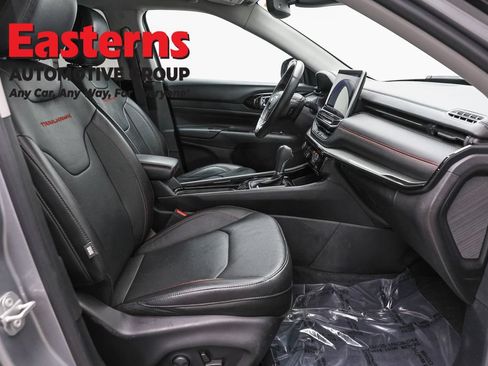 Used 2022 Jeep Compass Trailhawk w/ Trailhawk Elite Group AWD/4WD image 25