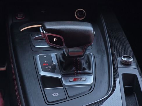 Used 2019 Audi S4 Premium Plus w/ Premium Plus Package image 18