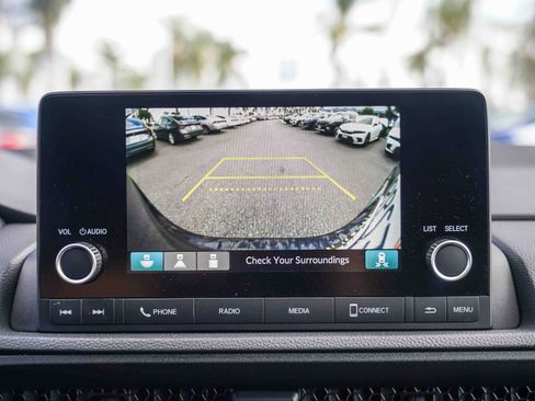 Used 2025 Honda CR-V EX image 29