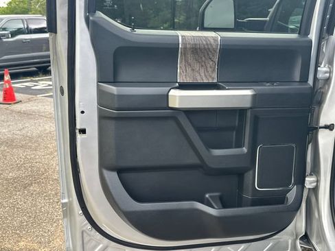 Used 2019 Ford F250 Lariat w/ Chrome Package AWD/4WD image 21