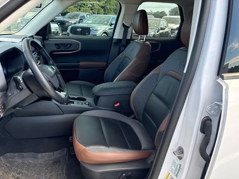Certified 2023 Ford Bronco Sport Outer Banks w/ Tech Package AWD/4WD image 5