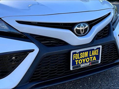 Used 2021 Toyota Camry SE image 29