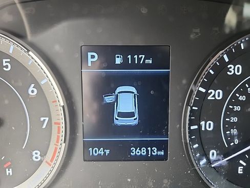 Used 2022 Hyundai Venue SEL FWD image 13