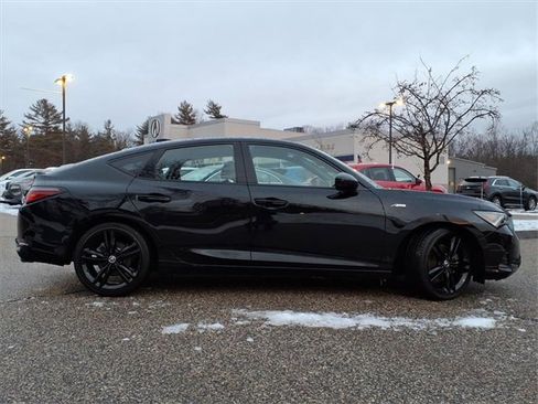 Used 2023 Acura Integra A-Spec image 2