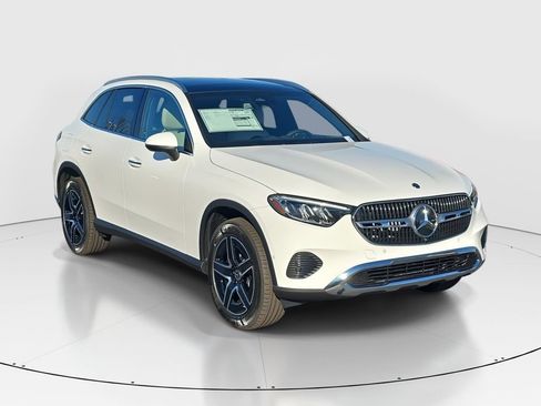New 2026 Mercedes-Benz GLC 300 4MATIC image 3