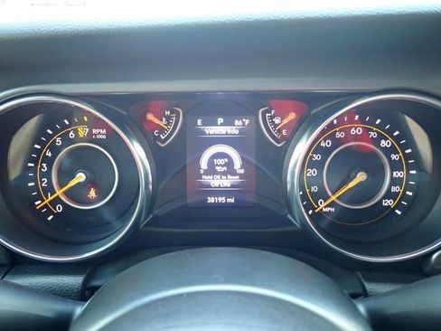 Used 2022 Jeep Wrangler Unlimited Sport AWD/4WD image 26