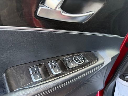 Used 2016 Kia Sorento AWD w/ LX Convenience Package image 11