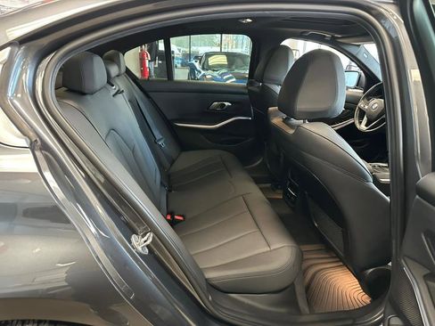 Used 2020 BMW 330i Sedan w/ Convenience Package image 34