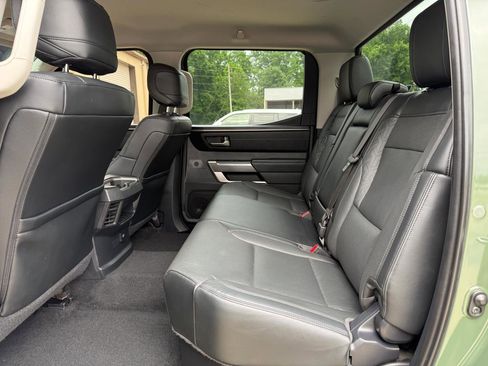 Used 2022 Toyota Tundra SR5 w/ SR5 Premium Package AWD/4WD image 22