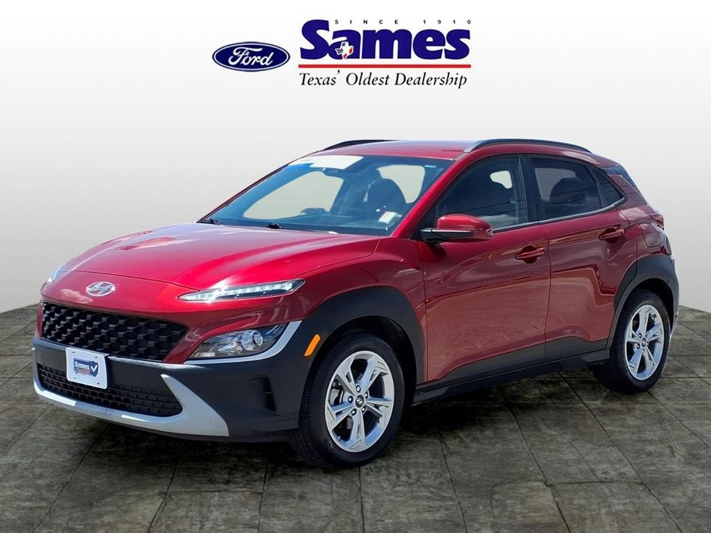Used 2023 Hyundai Kona SEL w/ Cargo Package FWD image 3