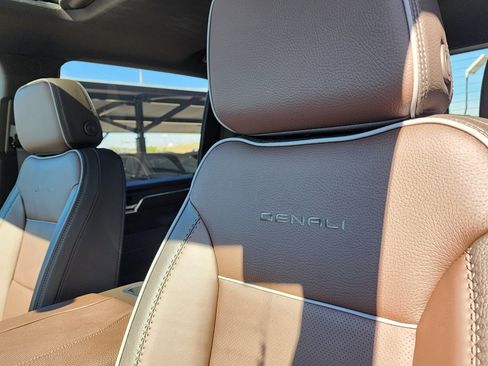 New 2026 GMC Sierra 2500 Denali w/ Denali Reserve Package image 20