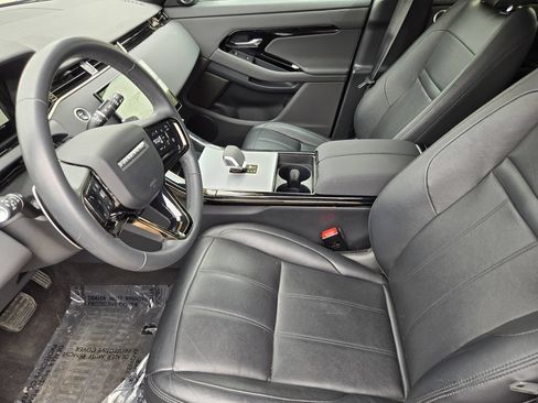 Used 2024 Land Rover Range Rover Evoque S AWD/4WD image 13