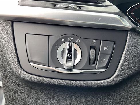 Used 2023 BMW X3 sDrive30i w/ Premium Package image 33