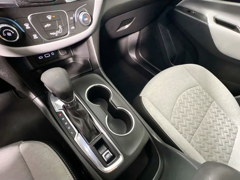 Used 2024 Chevrolet Equinox LS w/ LS Convenience Package image 26