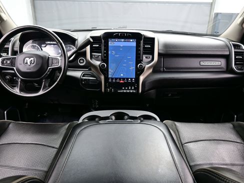 Used 2024 RAM 2500 Laramie image 16