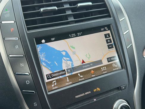 Used 2017 Lincoln MKC Select w/ Select Plus Package image 19