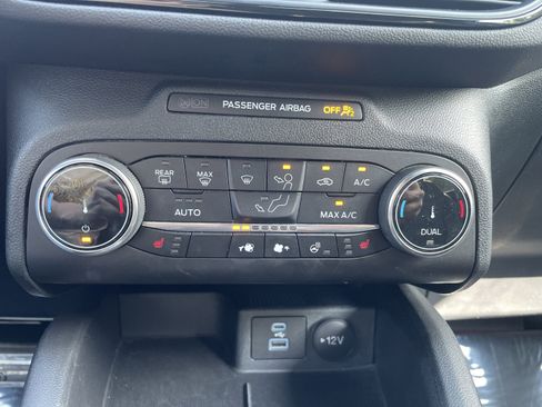 Used 2023 Ford Escape ST-Line image 20