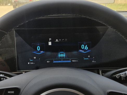 New 2026 Hyundai Elantra Limited FWD image 9