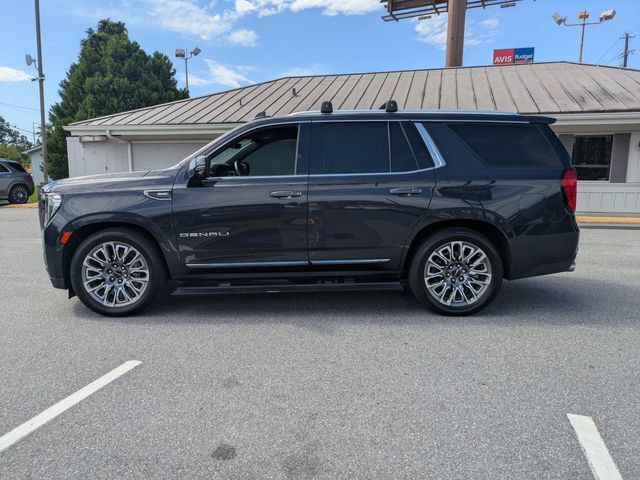 Used 2023 GMC Yukon Denali Ultimate AWD/4WD image 8