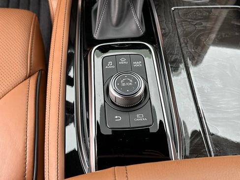 Used 2022 INFINITI QX80 Sensory w/ All-Season Package AWD/4WD image 63