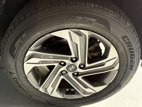 Certified 2023 Hyundai Santa Fe SEL AWD/4WD image 37