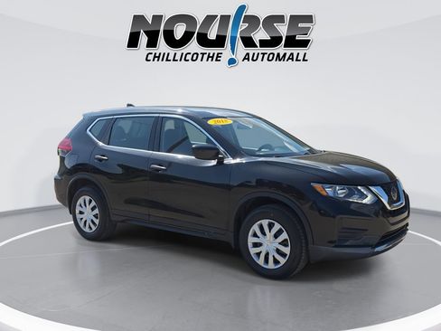 Used 2018 Nissan Rogue S AWD/4WD image 2