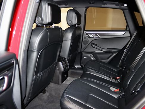 Used 2021 Porsche Macan GTS image 51