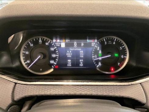 Used 2023 Land Rover Range Rover Evoque R-Dynamic S image 20