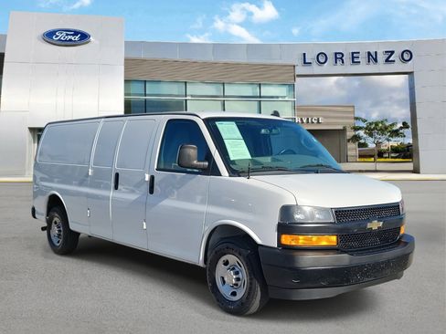 Used 2021 Chevrolet Express 2500 Extended w/ Driver Convenience Package image 3