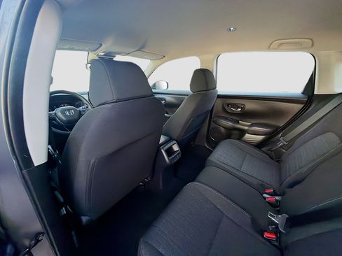 Certified 2024 Honda HR-V LX image 23