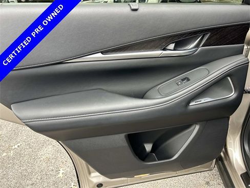 Certified 2025 INFINITI QX60 Sensory image 22