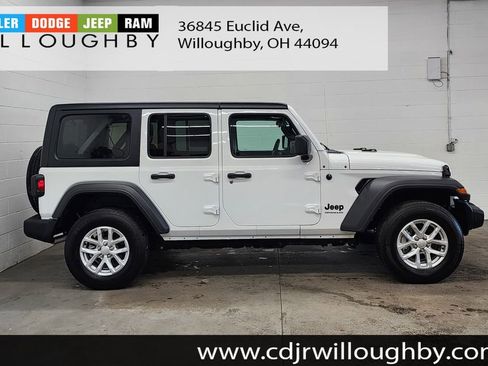 Used 2023 Jeep Wrangler Sport S w/ Cold Weather Group image 4