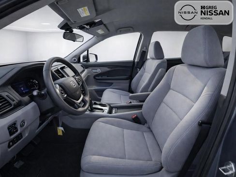 Used 2018 Honda Pilot EX image 5