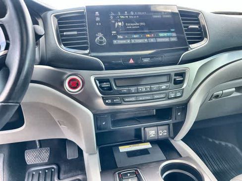 Certified 2021 Honda Pilot Special Edition image 18