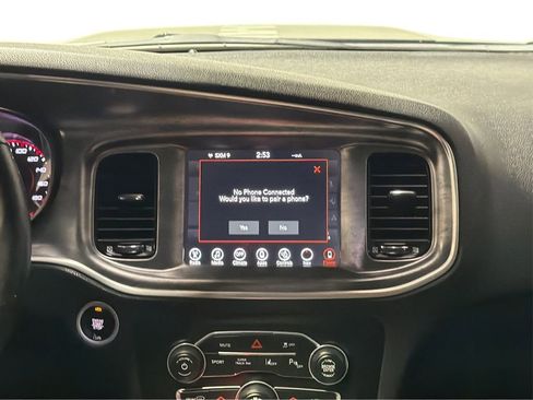 Used 2017 Dodge Charger R/T RWD image 15