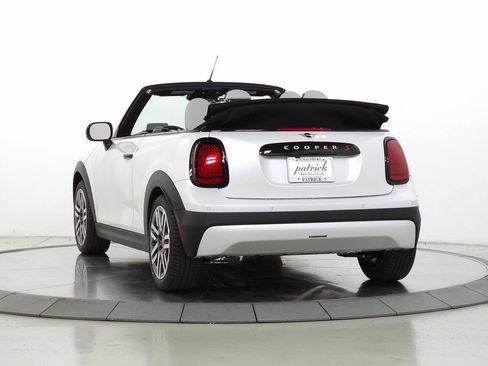 Used 2026 MINI Cooper S FWD image 6