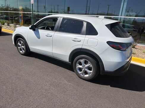 Used 2024 Honda HR-V LX image 17