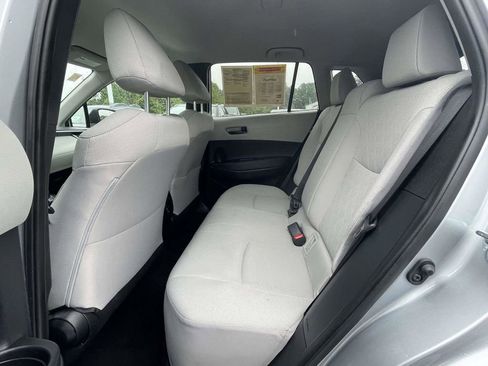 Used 2026 Toyota Corolla Cross LE FWD image 13