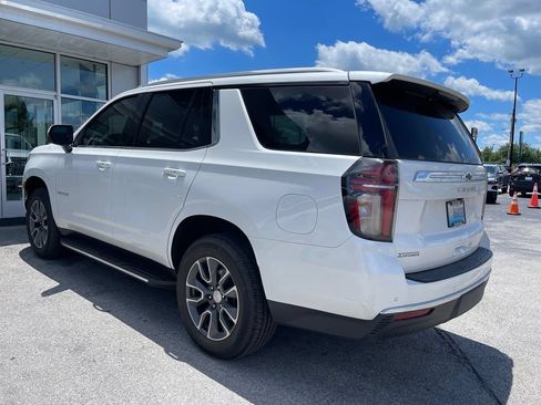 Used 2022 Chevrolet Tahoe LT w/ Luxury Package AWD/4WD image 4
